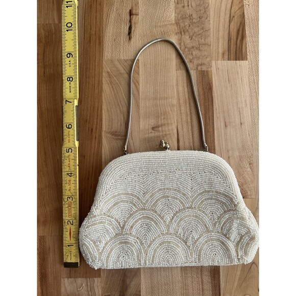 Vintage 50/60's Small White Beaded Purse Handbag Single Handle Kiss Lock - Picture 7 of 8